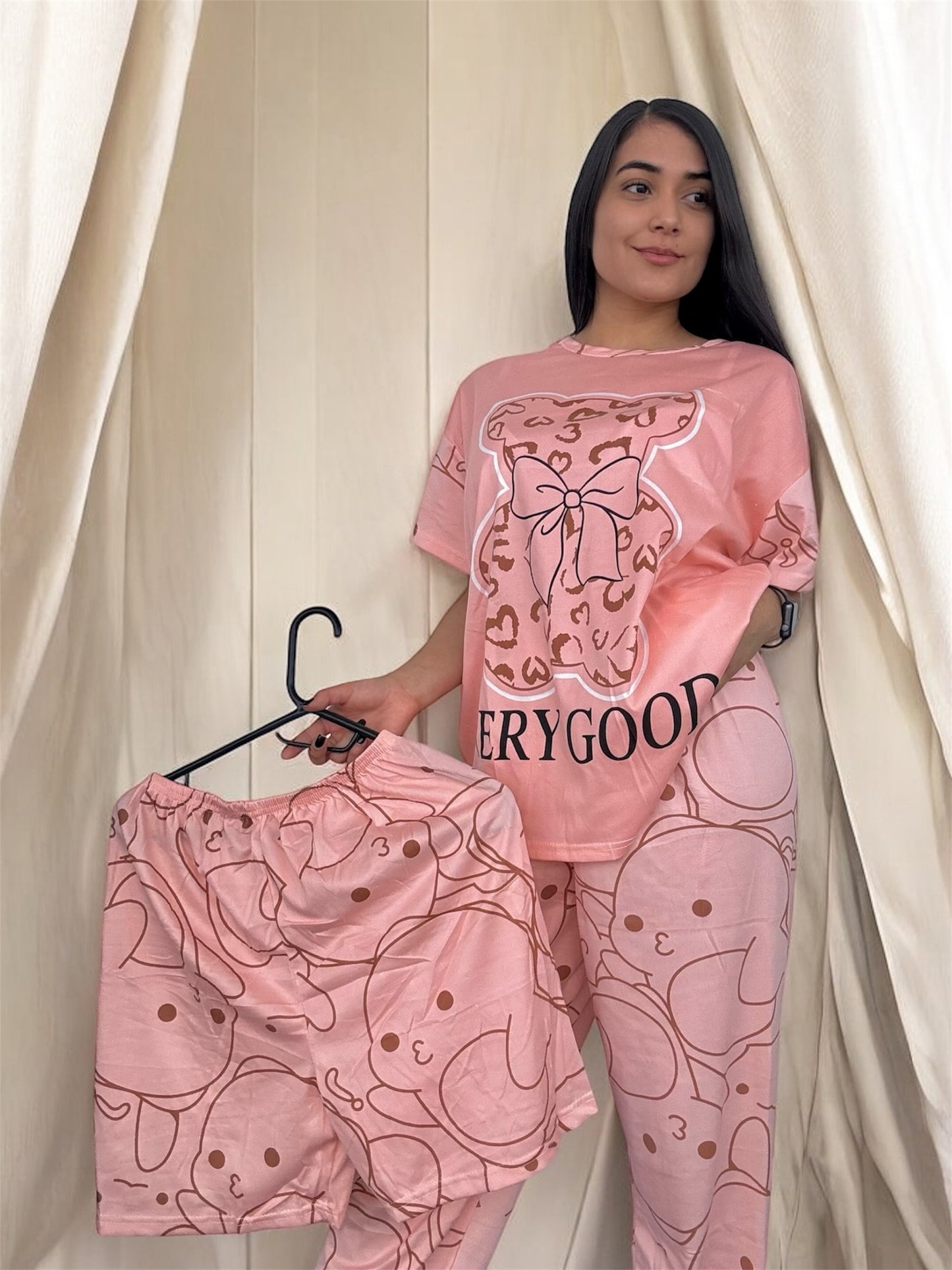 COMBO 3 PIJAMAS DE 3 PIEZAS TALLA UNICA (S,M) $99.000 + ENVÍO GRATIS
