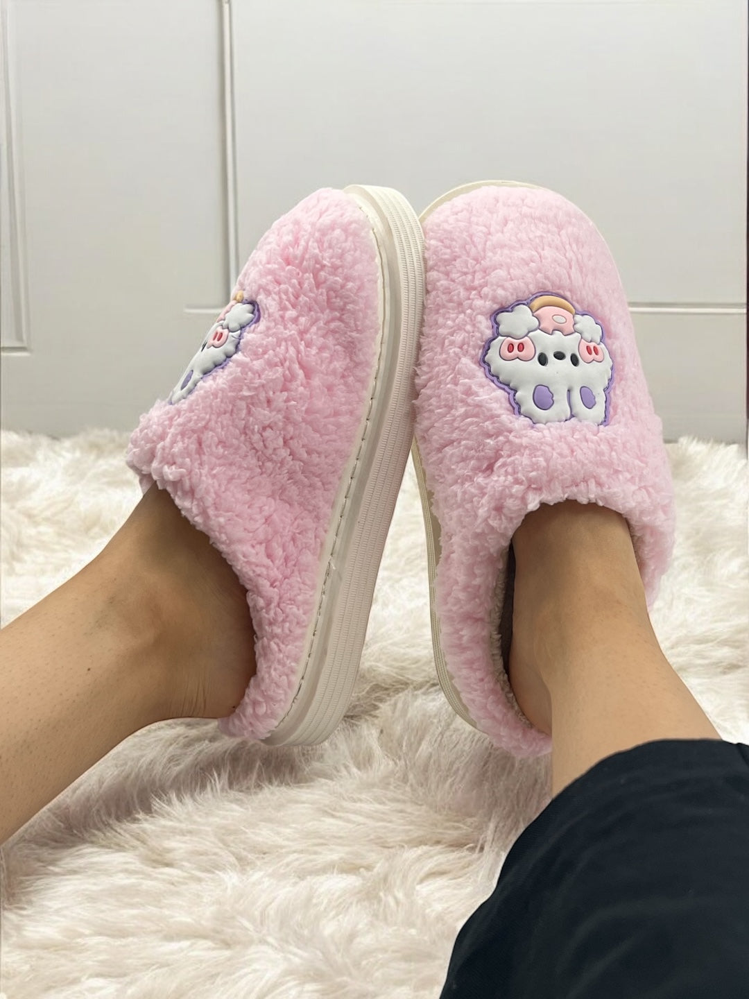 PANTUFLAS BABUCHAS DISEÑOS CONEJOS Y VACA (Talla 34 a 39)