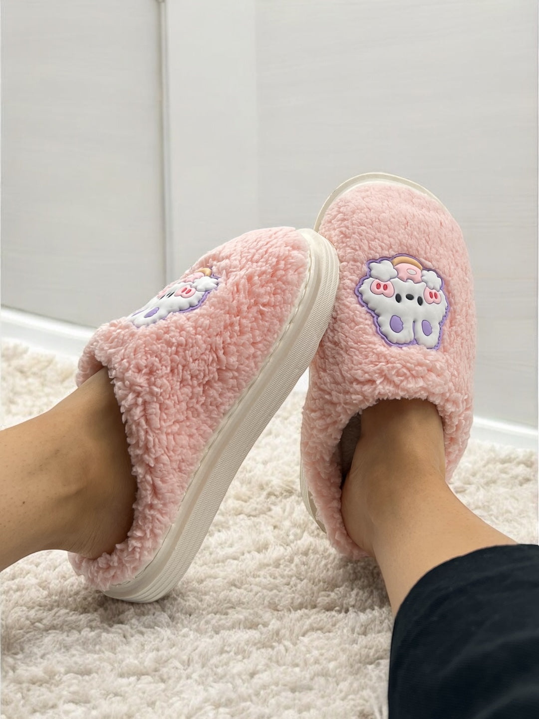 PANTUFLAS BABUCHAS DISEÑOS CONEJOS Y VACA (Talla 34 a 39)