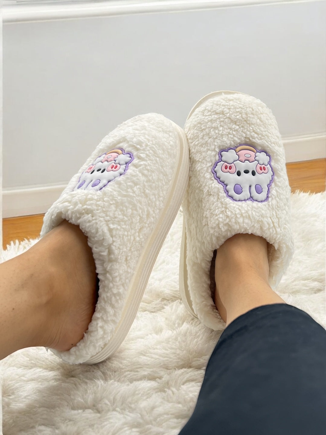 PANTUFLAS BABUCHAS DISEÑOS CONEJOS Y VACA (Talla 34 a 39)