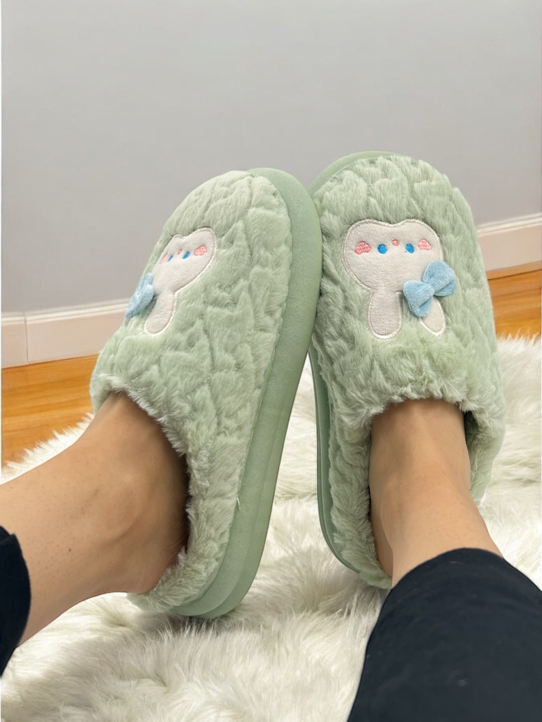 PANTUFLAS BABUCHAS DISEÑOS CONEJOS Y VACA (Talla 34 a 39)